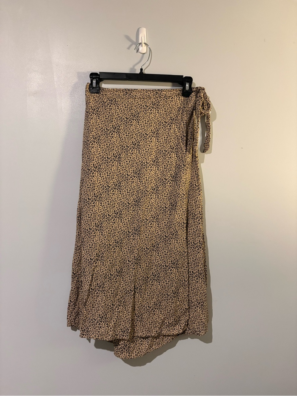 URBAN Romantics Beige Leopard Wrap Midi Skirt